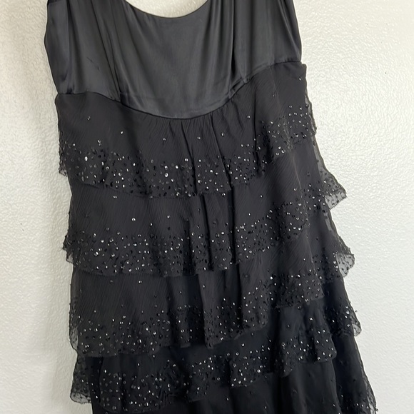 EUC Vintage Dvf Diane Von Furstenberg Black Tiera Sequin Dress sz 2 - Picture 5 of 9
